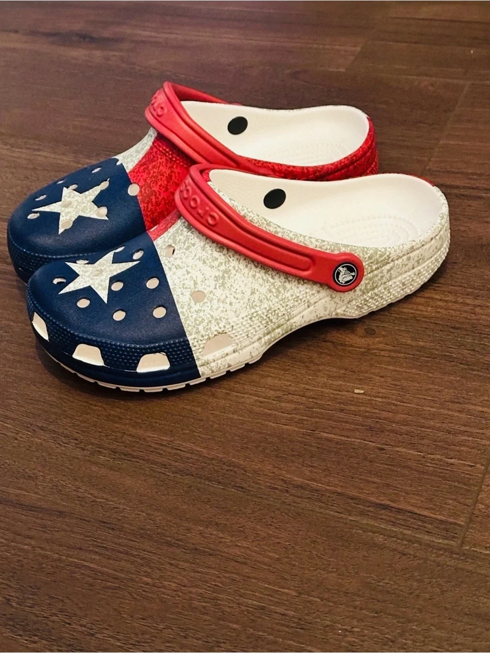 CROCS Kids Red White Blue Star Slip-On Clogs with Strap